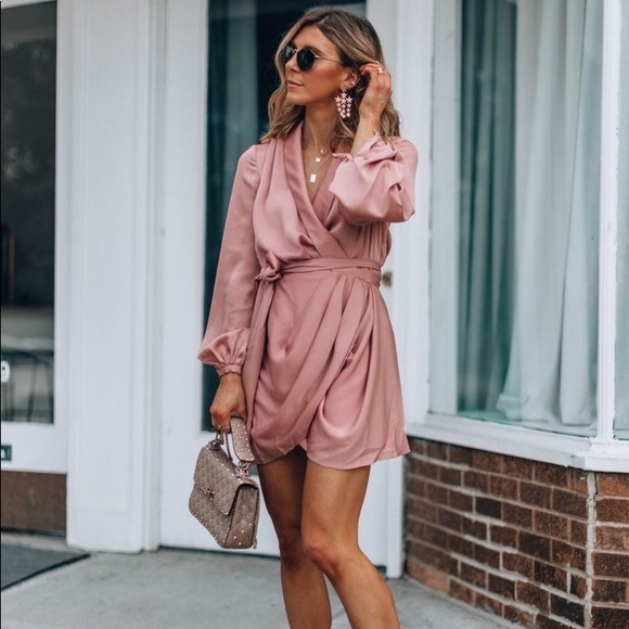 WEDDING GUEST STYLE MYSTERY BOX 5 PIECES - Picture 9 of 17